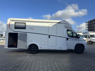 Wohnmobil Elba von der Seite